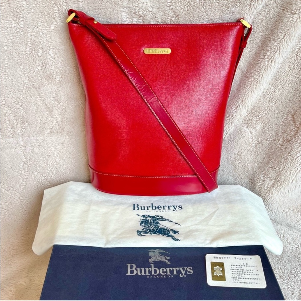 Rare Vintage Burberry Red Leather Bucket Shoulder Bag